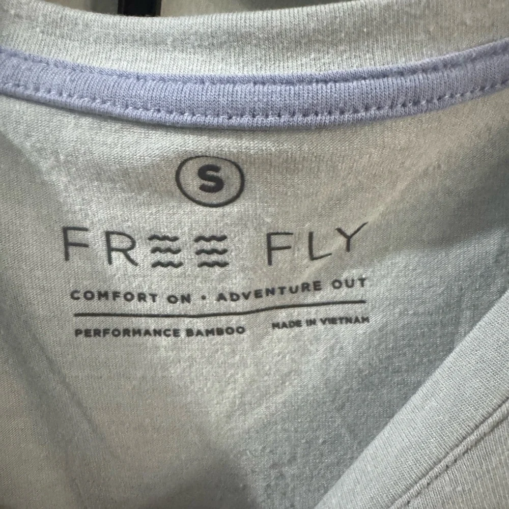 Free Fly Small Tee - Picture 3 of 4